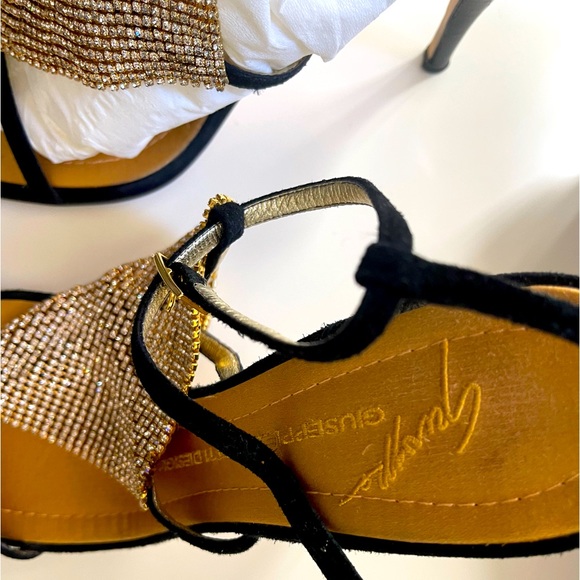 Beautiful sexy unique Giuseppe Zanotti classy shoes - Picture 5 of 14
